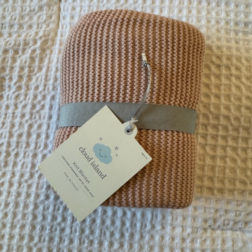 Cloud Island Peach Knit Blanket